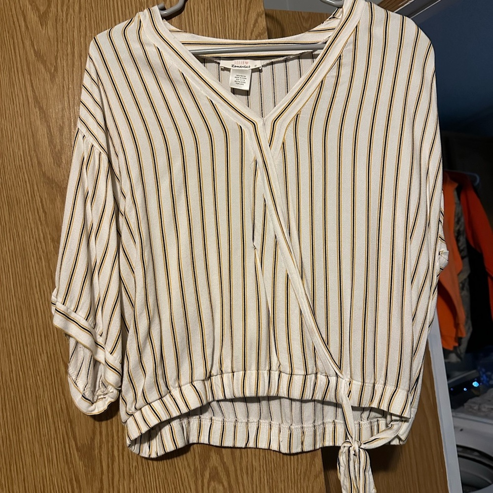 URBAN Romantics White, Blue & Yellow Striped Blouse